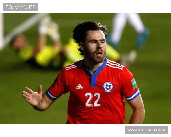 多特蒙德福伊特手球染红，吉拉西点射被扑后补射破门