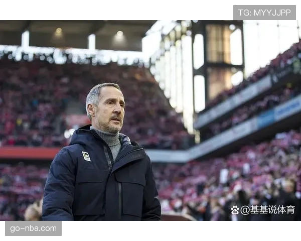 官方:巴萨主帅弗里克确认下赛季继续留任 官方:巴萨主帅弗里克确认下赛季继续留任